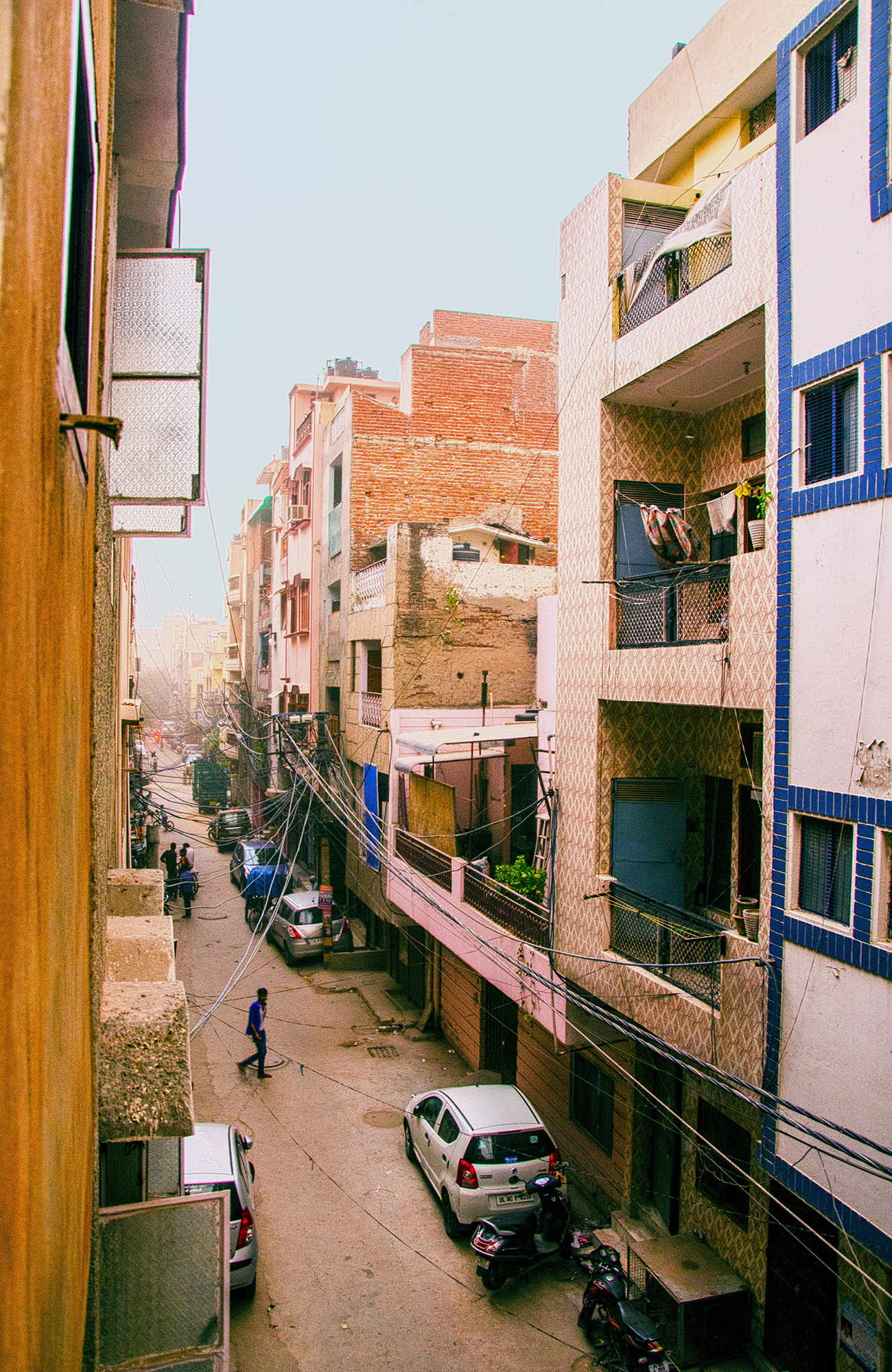 delhi-street-view-from-above-sidebar