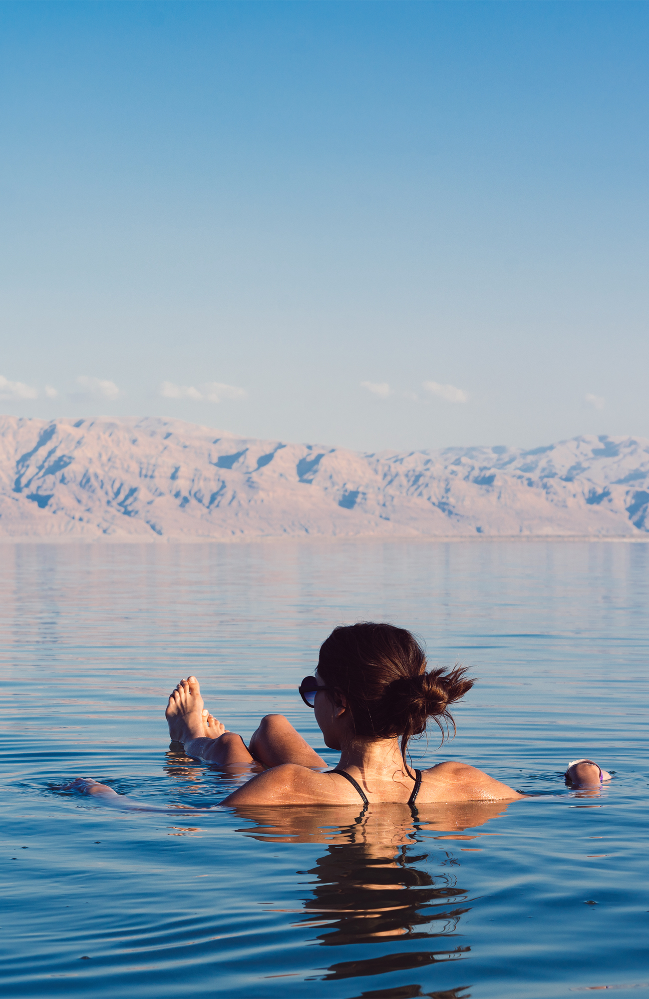 israel-girl-swimming-dead-sea-sidebar