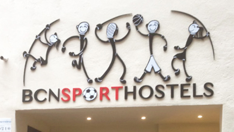 barcelona-sports-hostel-entrance