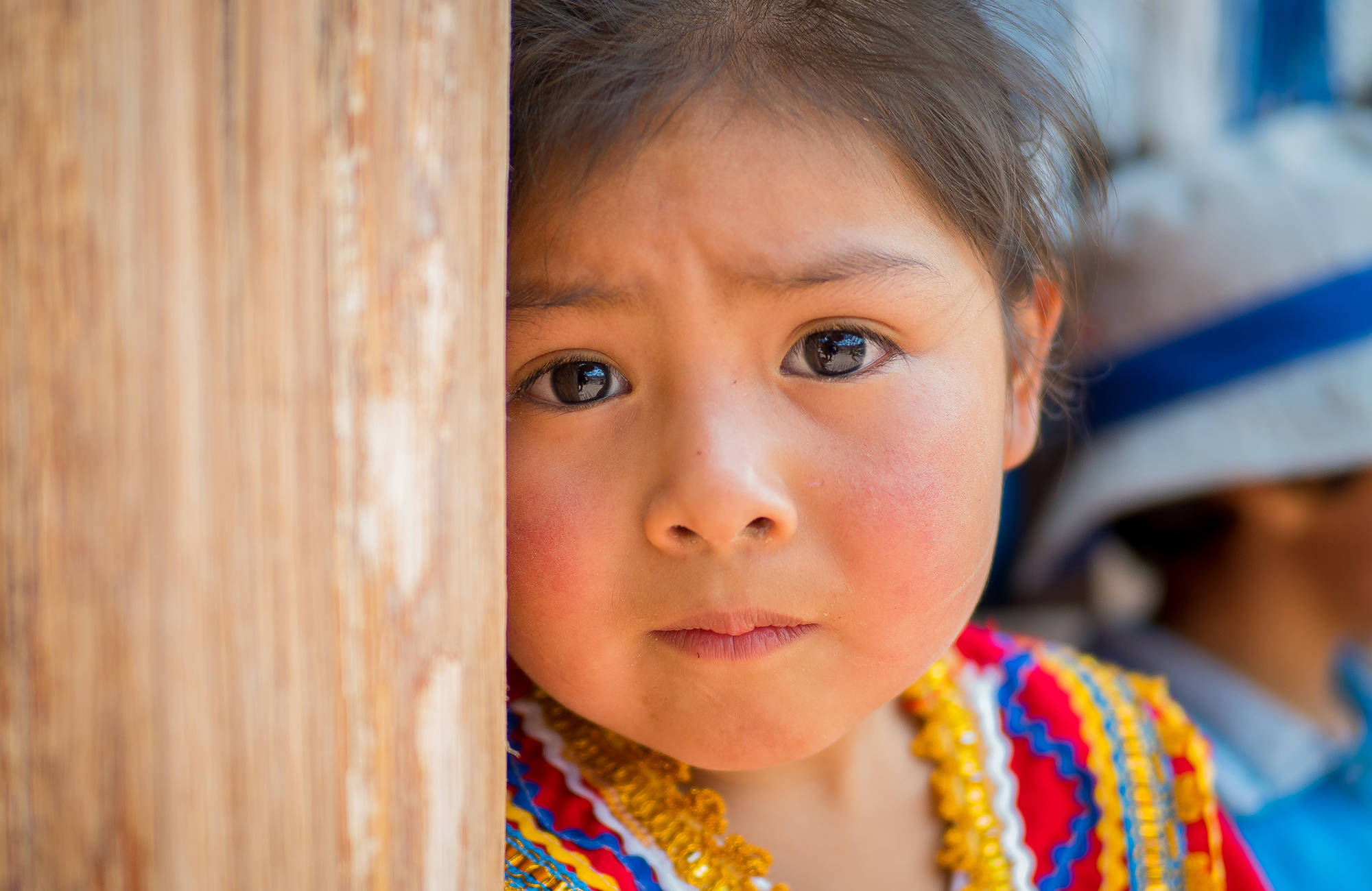 cuzco-peru-girl-close-up-cover