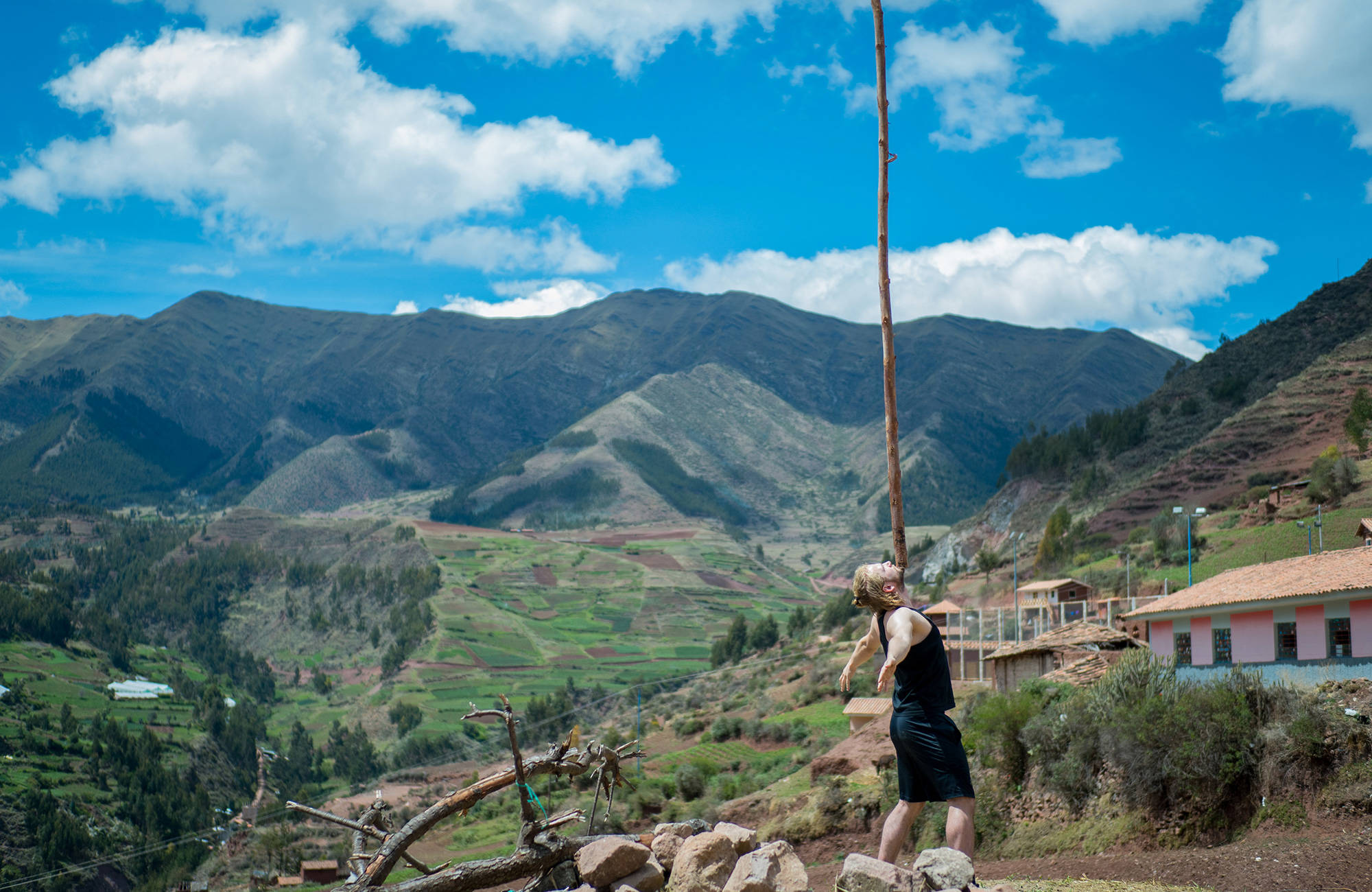 cuzco-peru-traveller-playing-around-cover