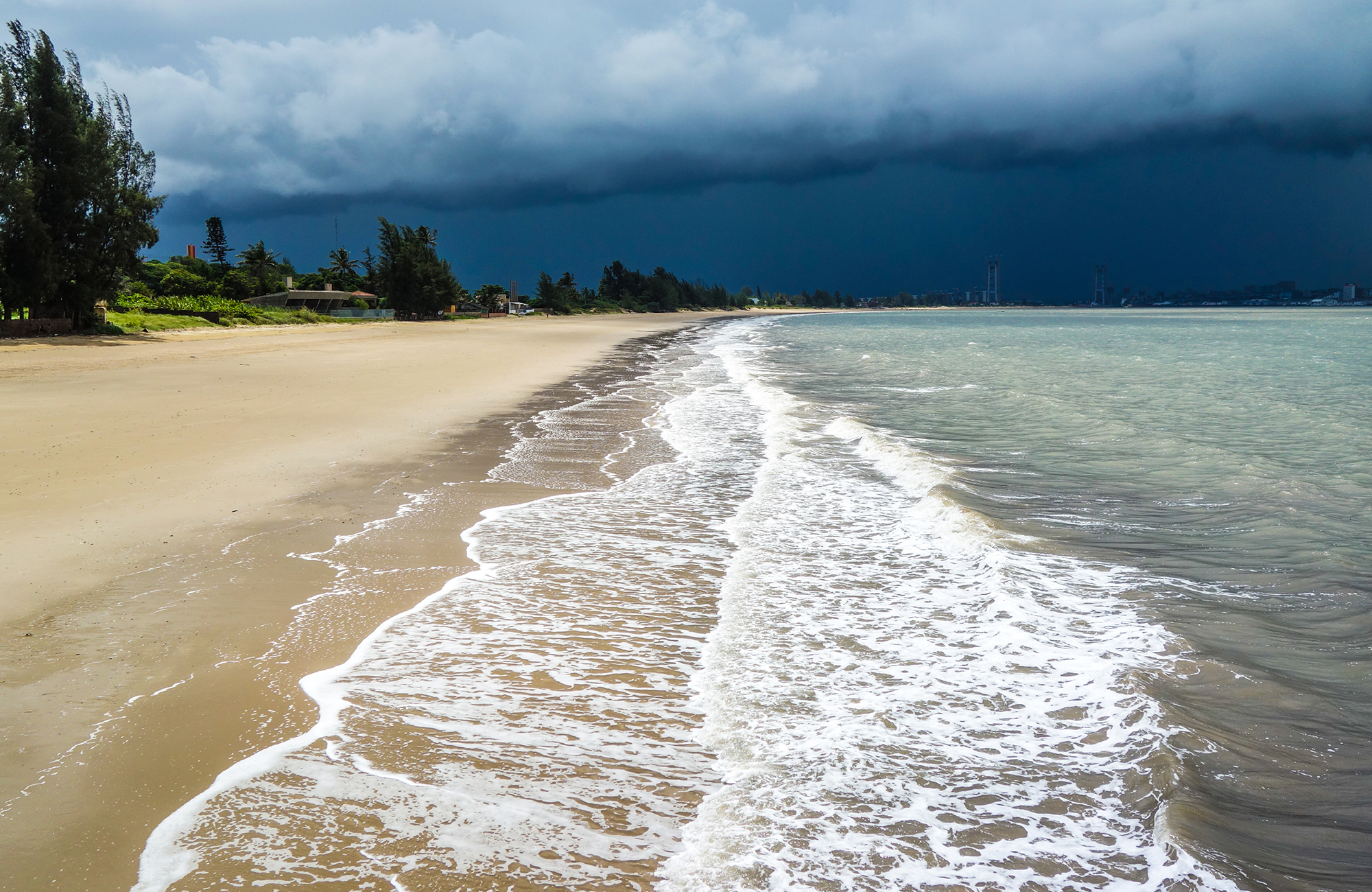 Reiser til Maputo - hovedstad blant natur og dyreliv!