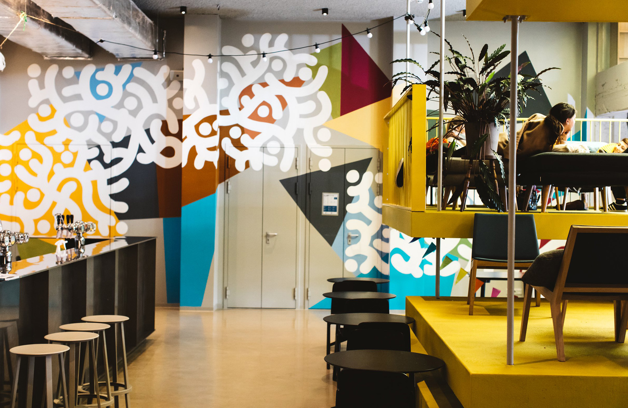 amsterdam-clinknoord-bar-area