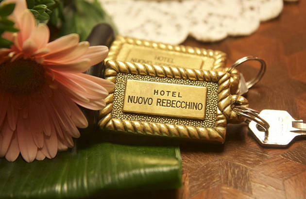 naples-hotel-nuovo-rebecchino-key
