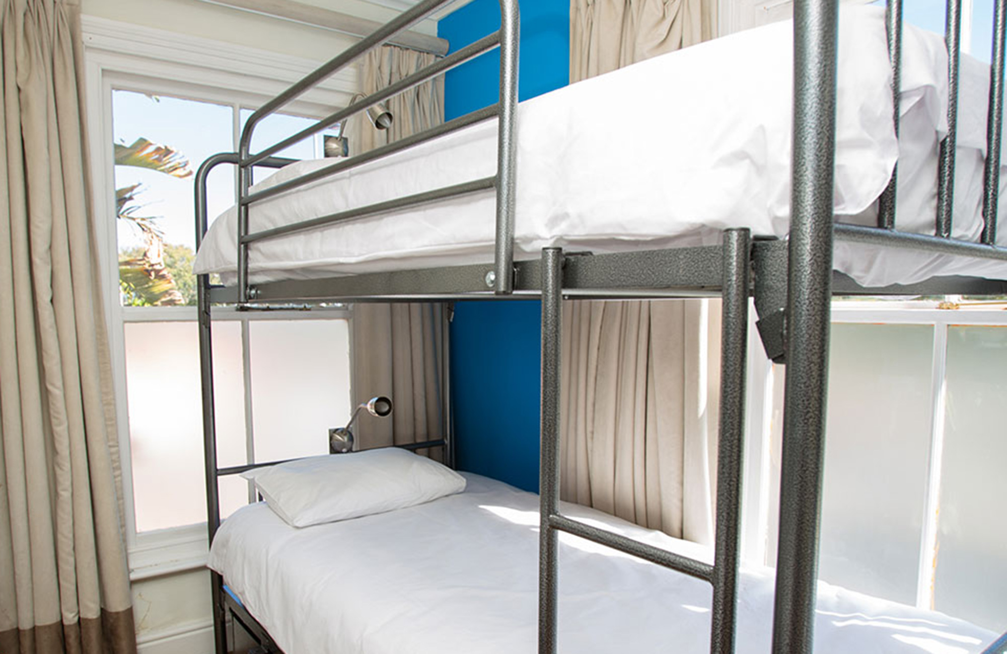 never-at-home-cape-town-4-room