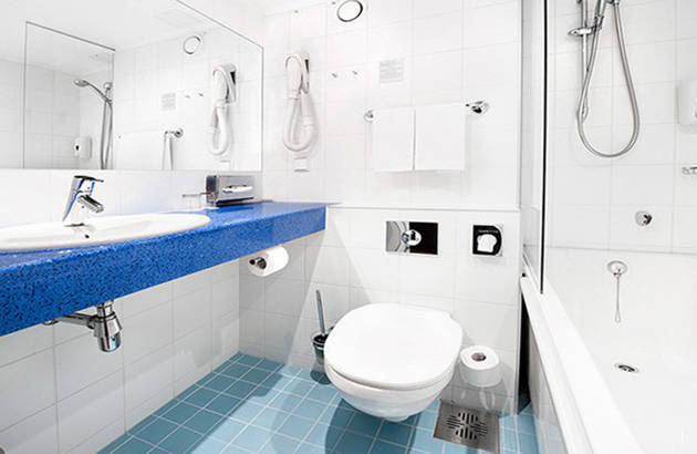 Hotel-L'Ermitage-Tallinn-Bathroom