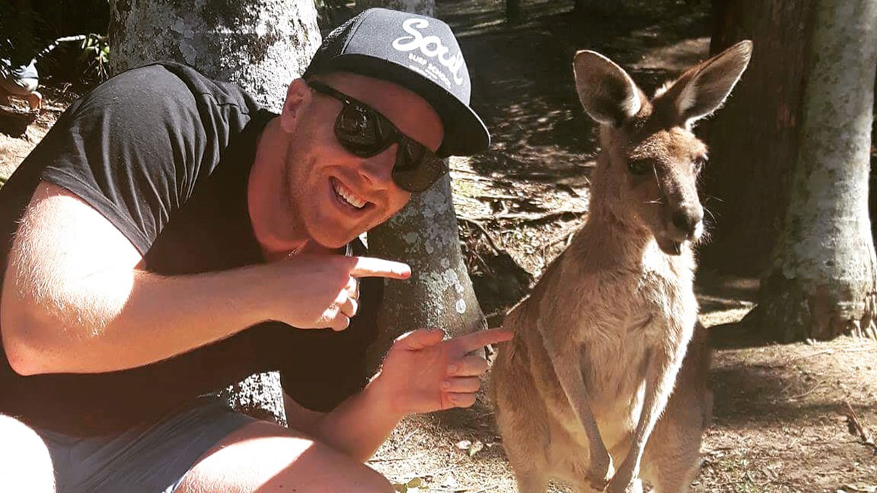 Aleksander studerer i Brisbane