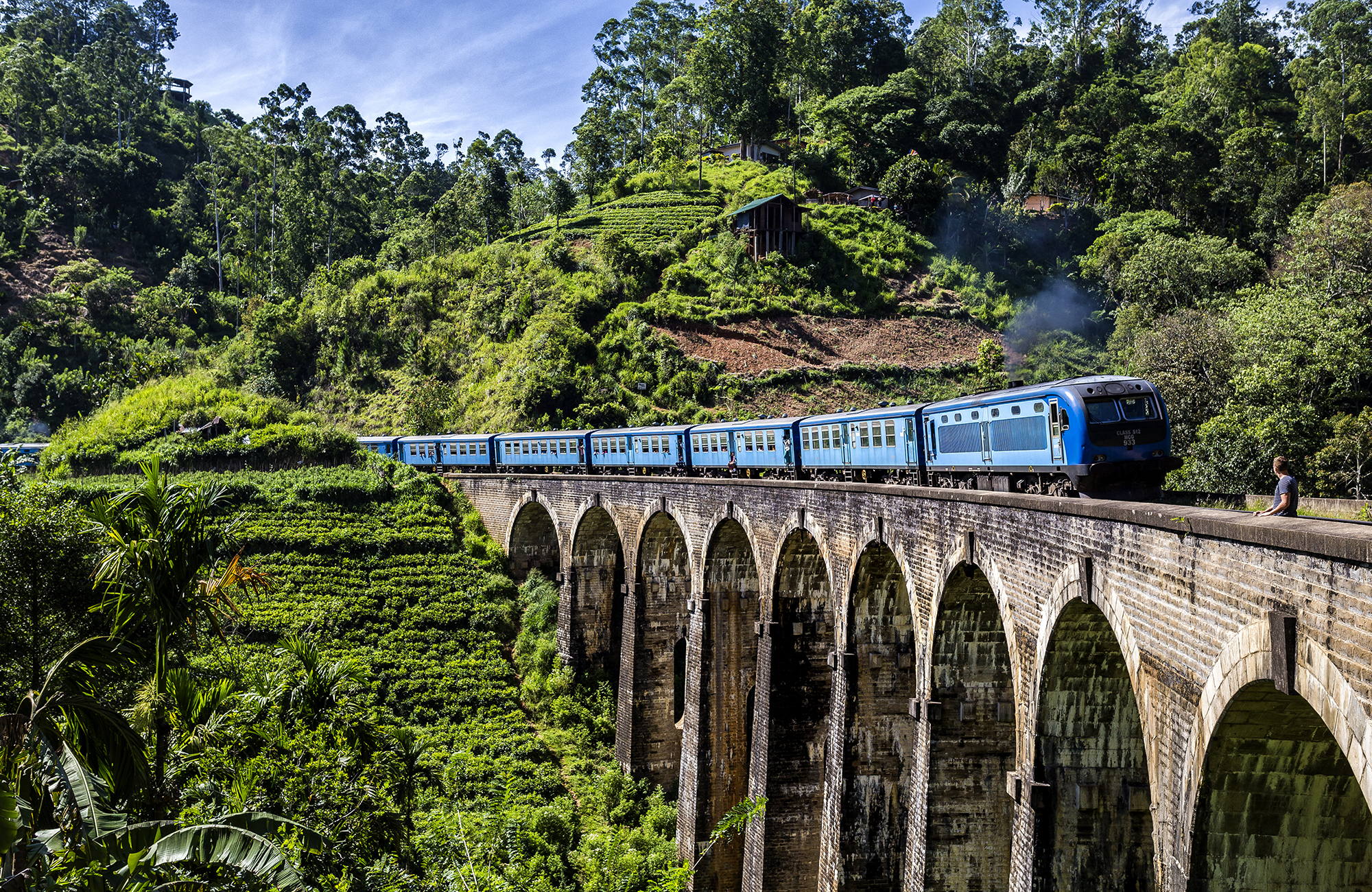 nine-arche-bridge-sri-lanka
