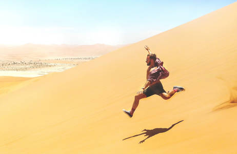 opplev de varme sanddynene i namibia