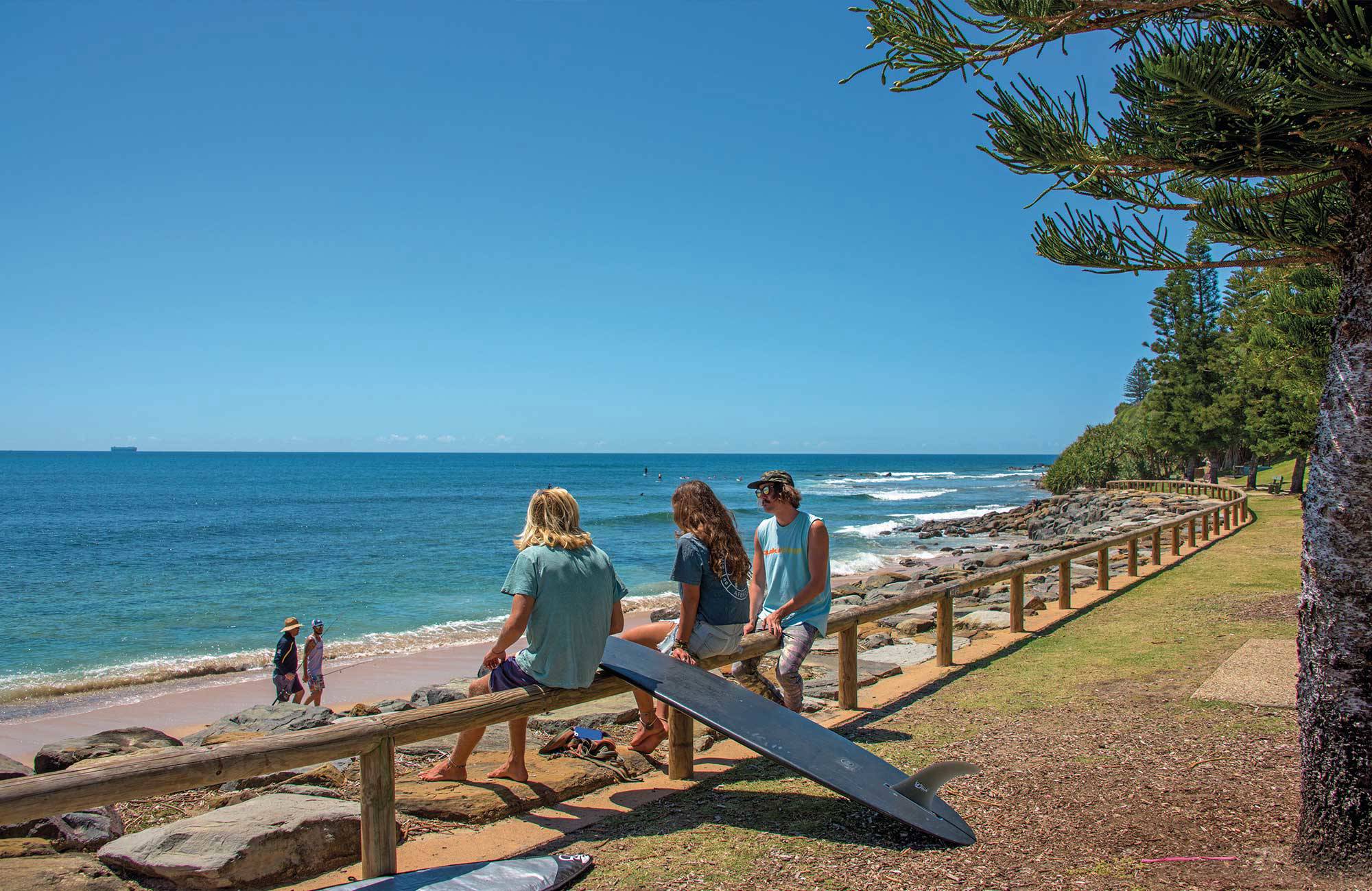 tafe-queensland-students-surfing-cover