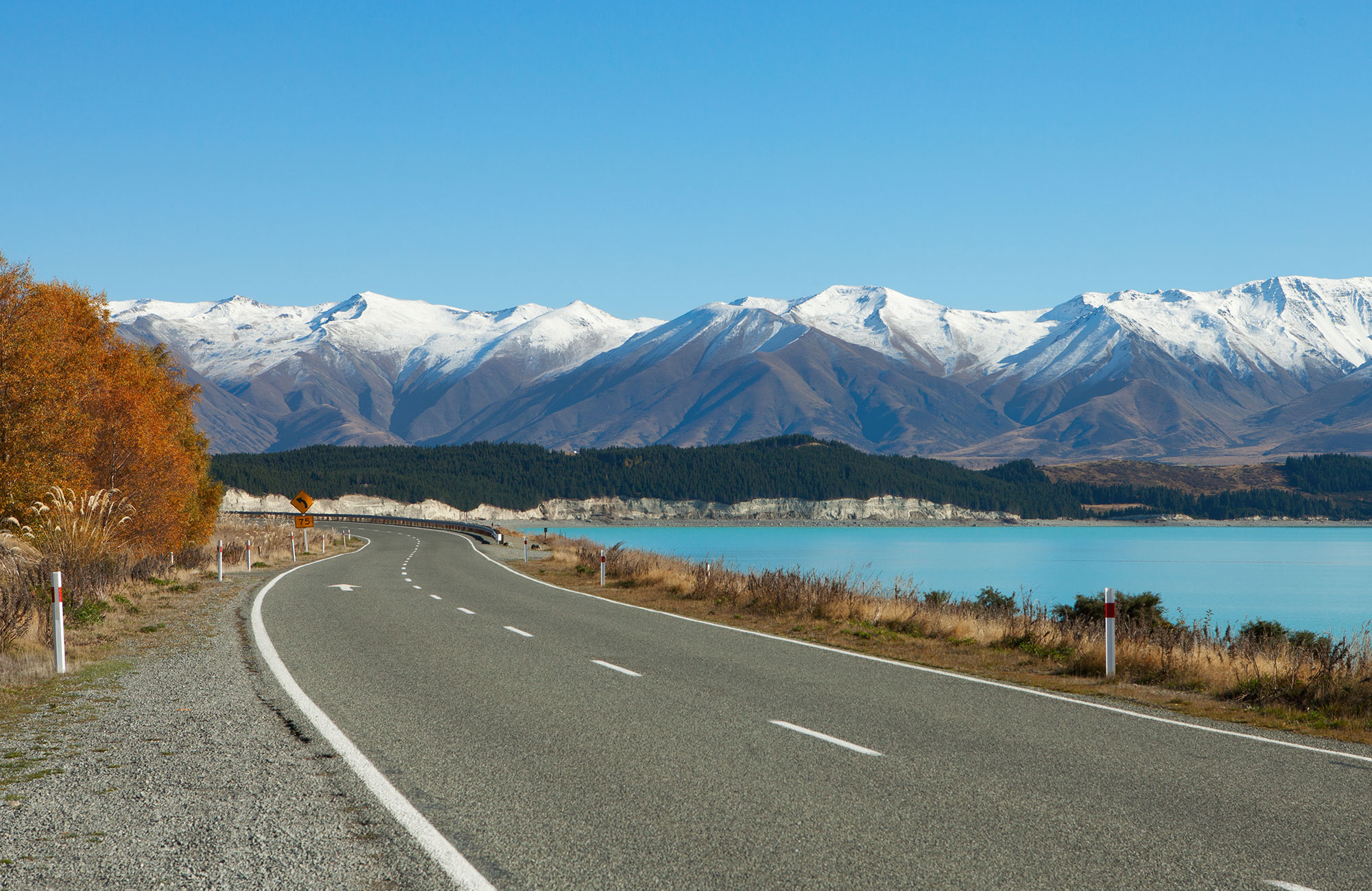 Lei en Ultima campervan på New Zealand