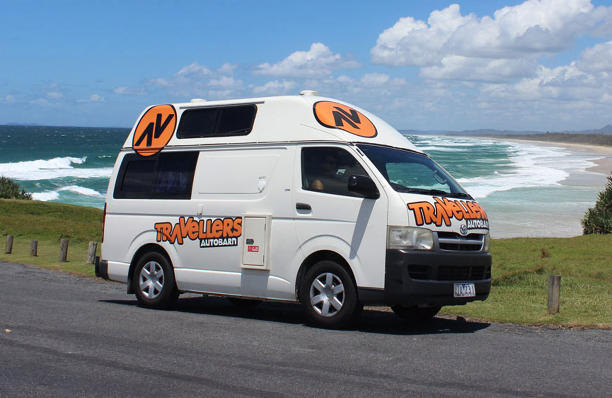 Lei en Hi-Top campervan i Australia | Travellers Autobarn