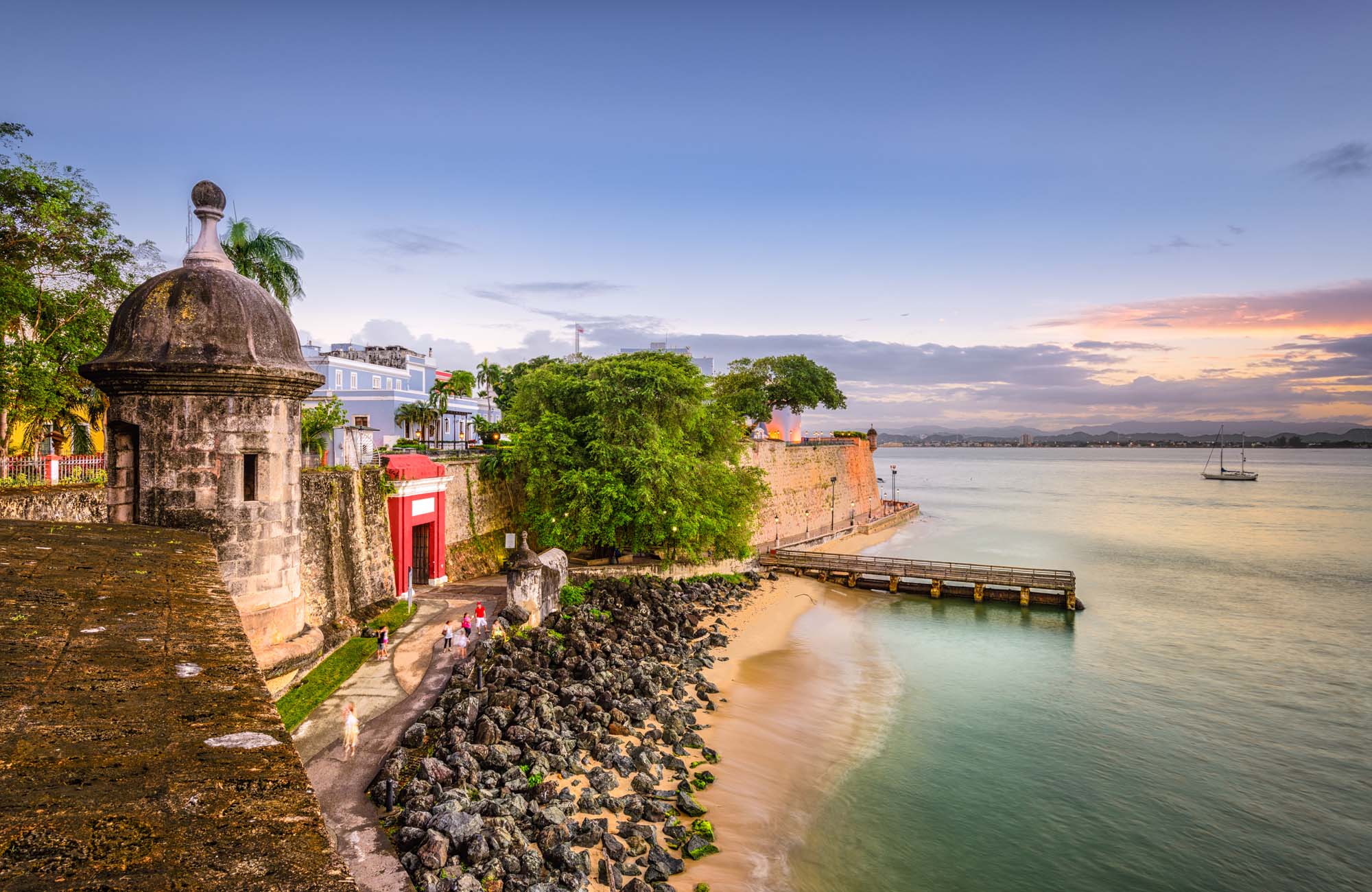 puerto-rico-fort-and-oceanfront-cover