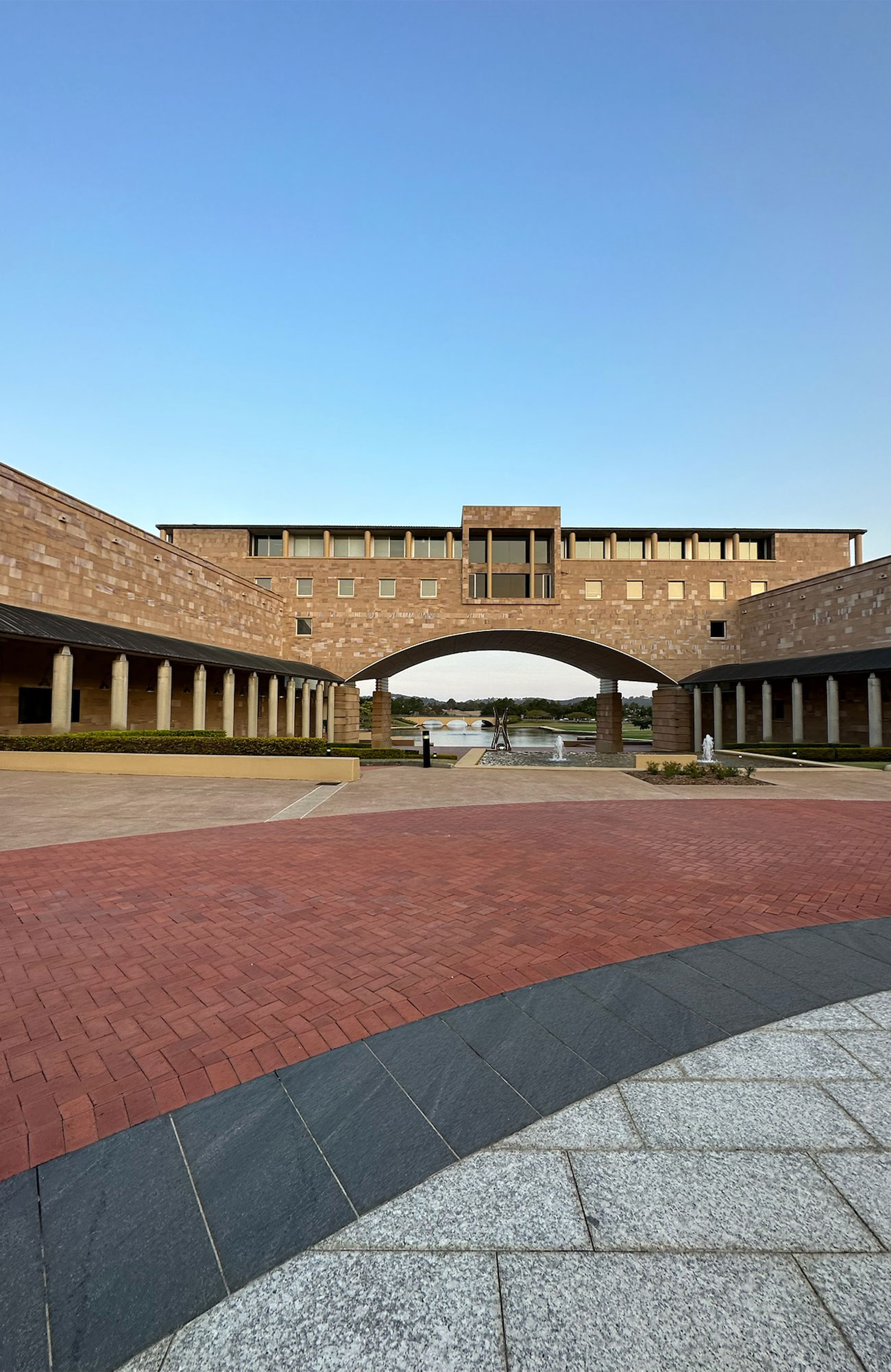 Studer på Bond University på Gold Coast i Australia 