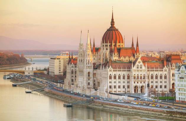 klassetur til parlamentet i Budapest