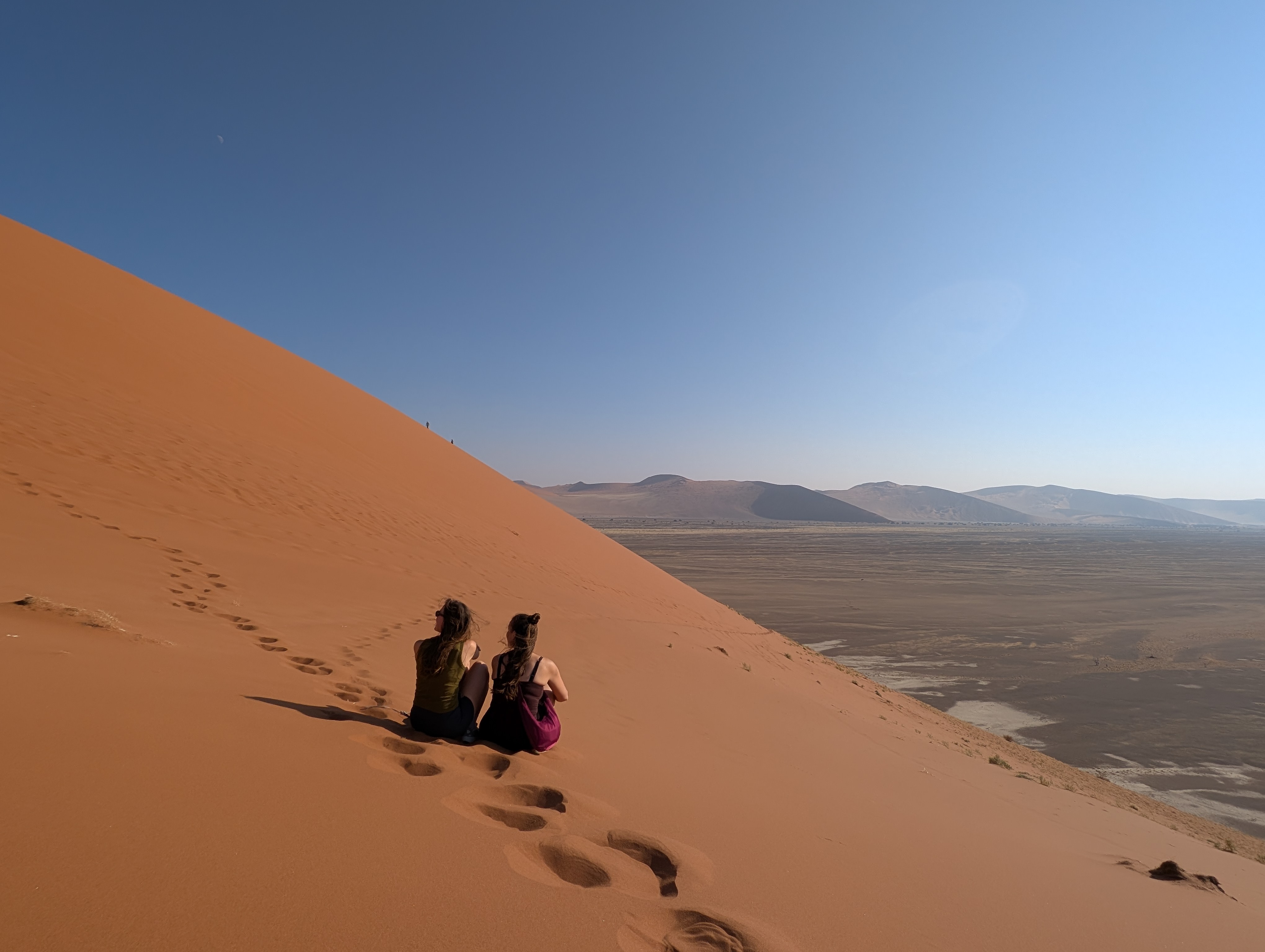 PXL 20250914 065236232