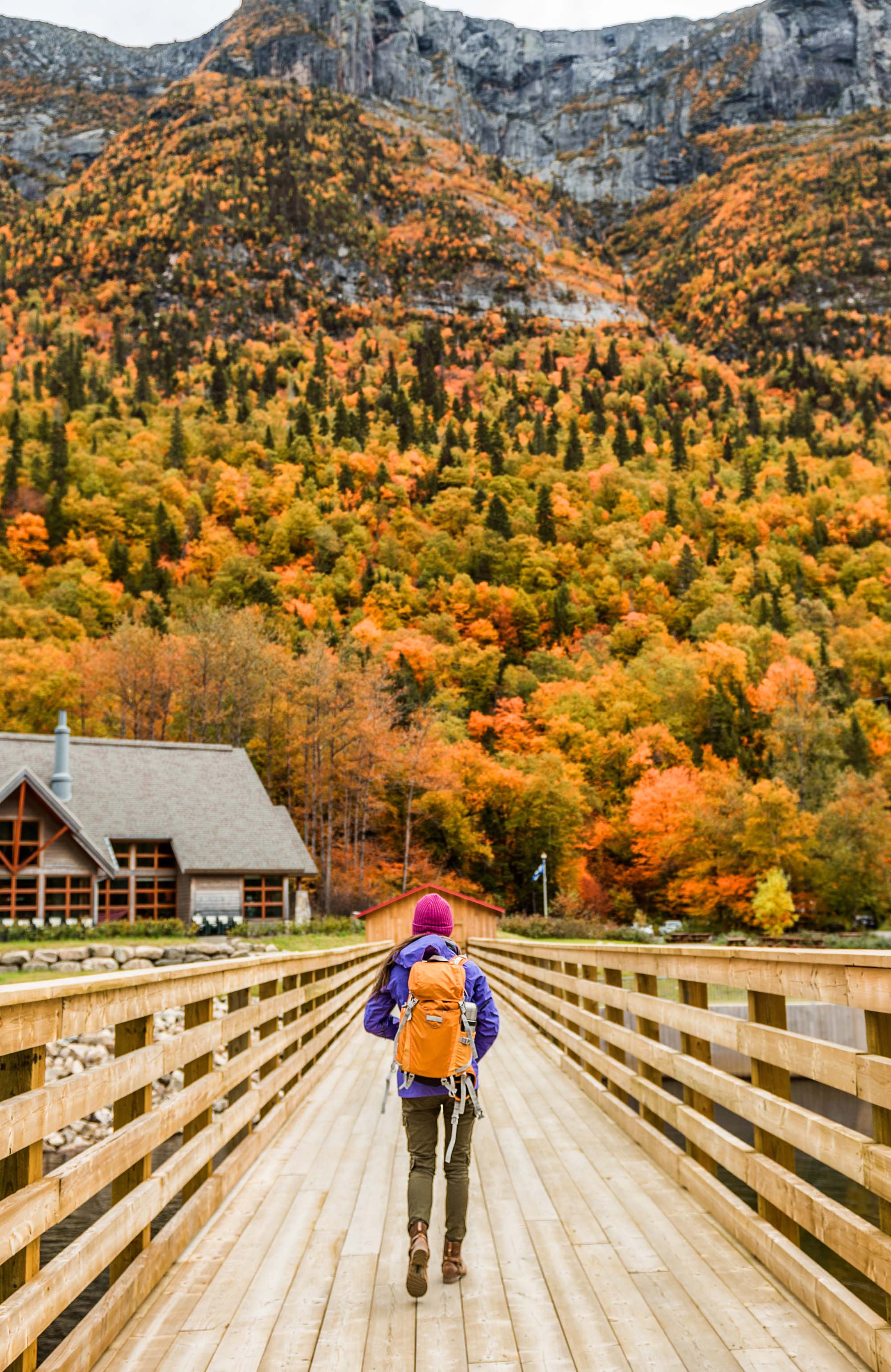 quebec-girl-hiking-sidebar