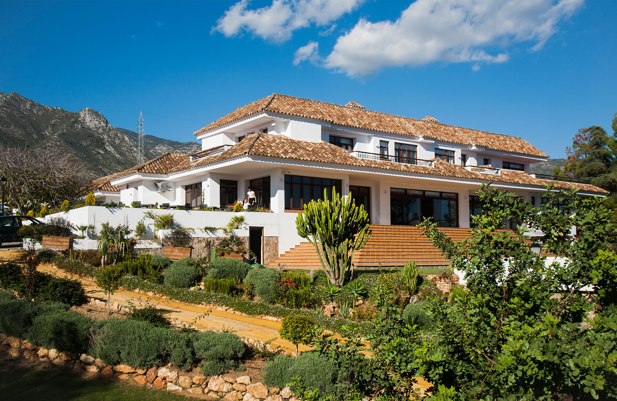 Studer på  Marbella International University Centre (MIUC)