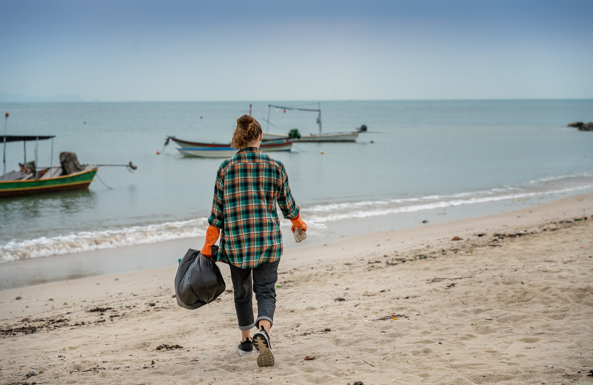 Volunteering General Beach Cleanup