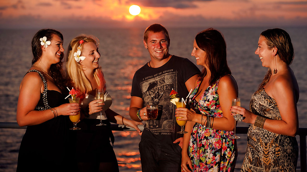 blue_lagoon_cruises_-_1280_720px_12