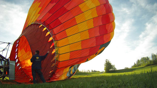 balloon_starting_to_rise_1280x720_for_navi_web