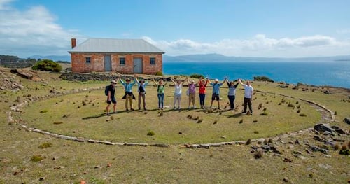 20465-b7179160-82db-4928-a86d-8b6ab3b7a7ea-thumbnail