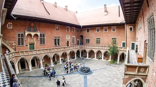 2030-its-collegium_maius