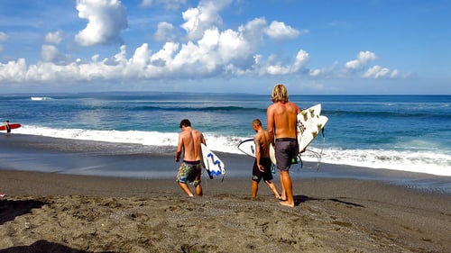 mojo-indonesia_6_1280x720_villa_canggu