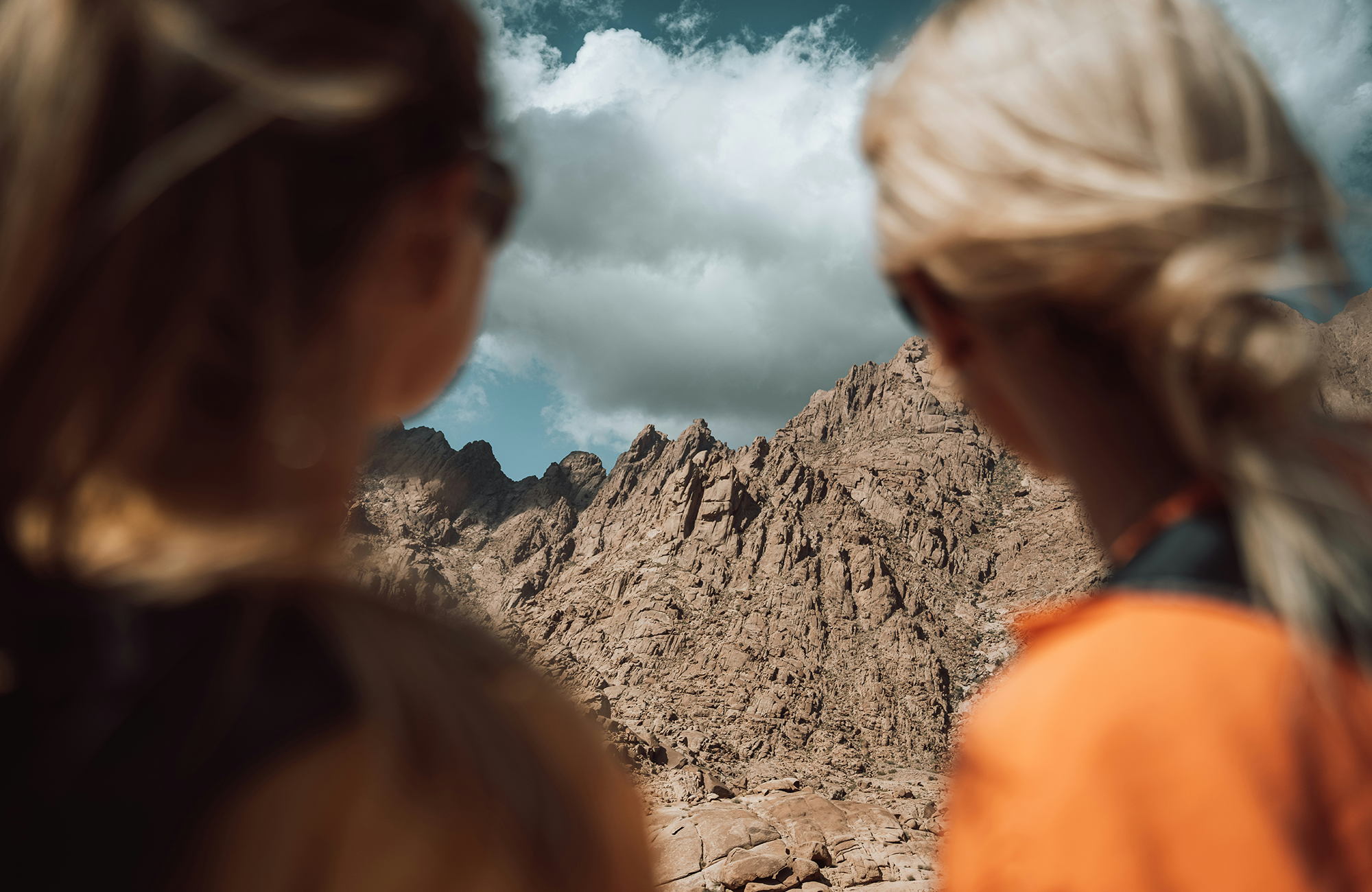 Neom R Cstnf5zk0 Unsplash